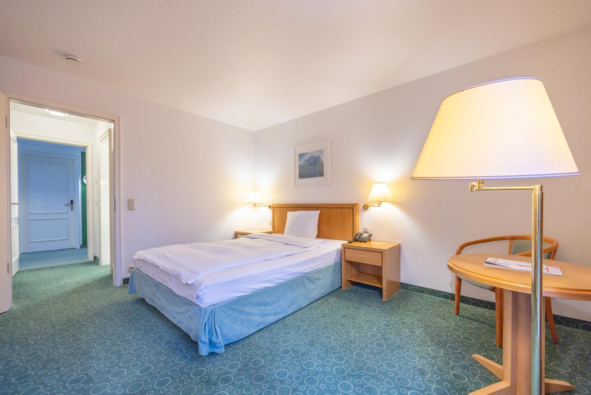 Fletcher Waldhotel Nordrhein-Westfalen Heiligenhaus Exterior foto